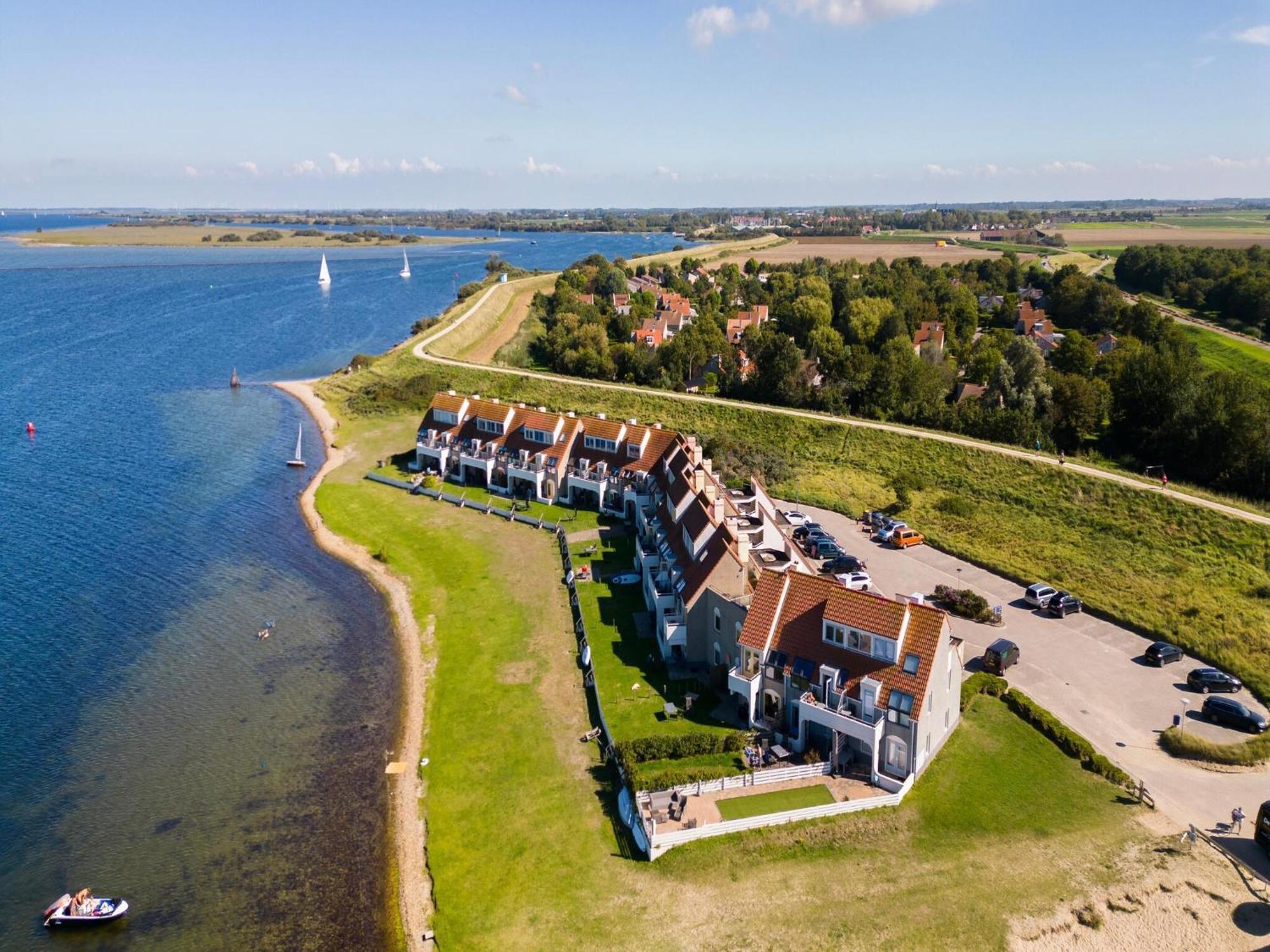 With Sauna, Near The Grevelingenmeer Vakantiehuis